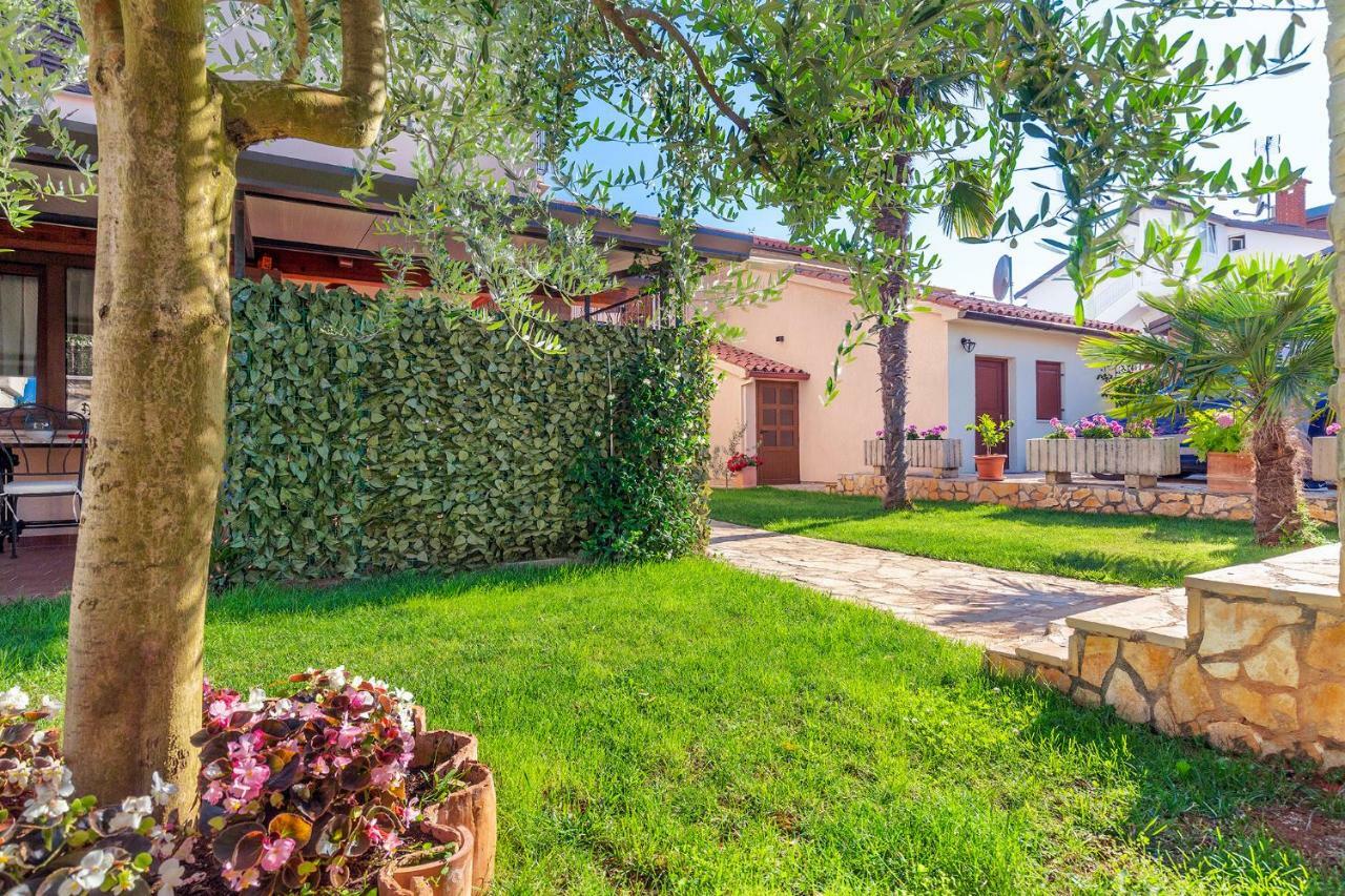 Appartamento House Nono Porec Esterno foto
