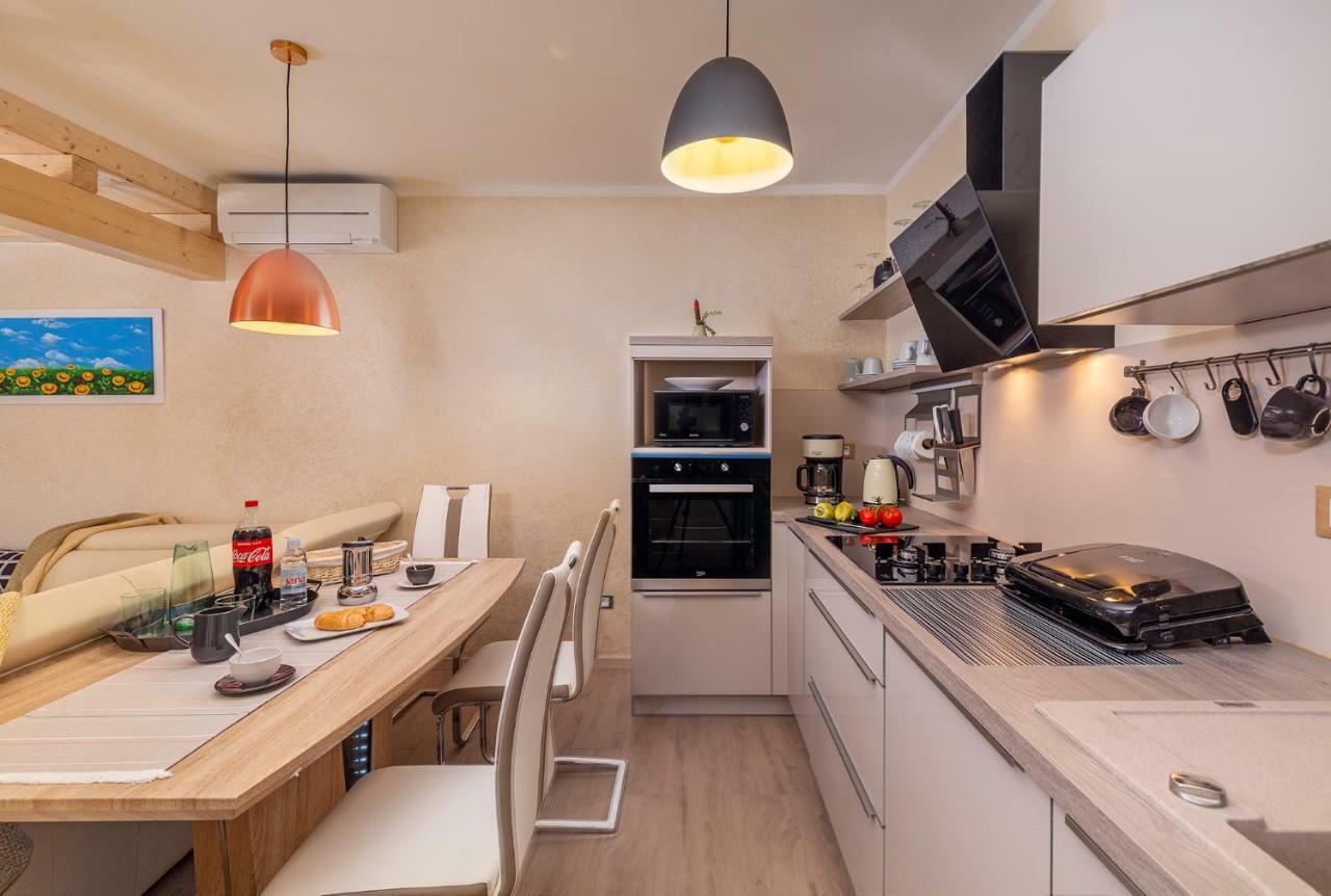 Appartamento House Nono Porec Esterno foto